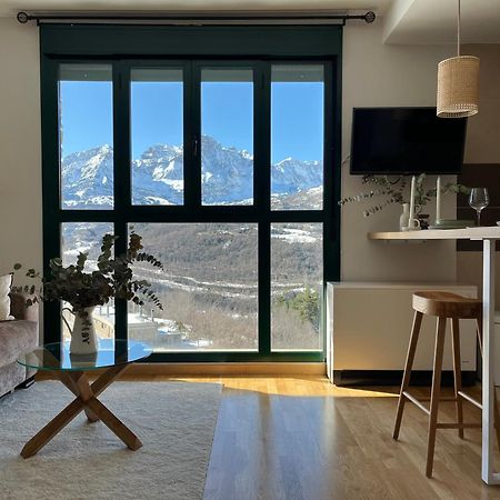 Snow Hills Panticosa Apartment Exterior photo